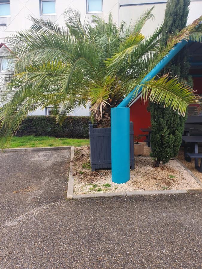 Hotelf1 Lyon Isle D'Abeau Ouest St Exupery Saint-Quentin-Fallavier Exteriör bild